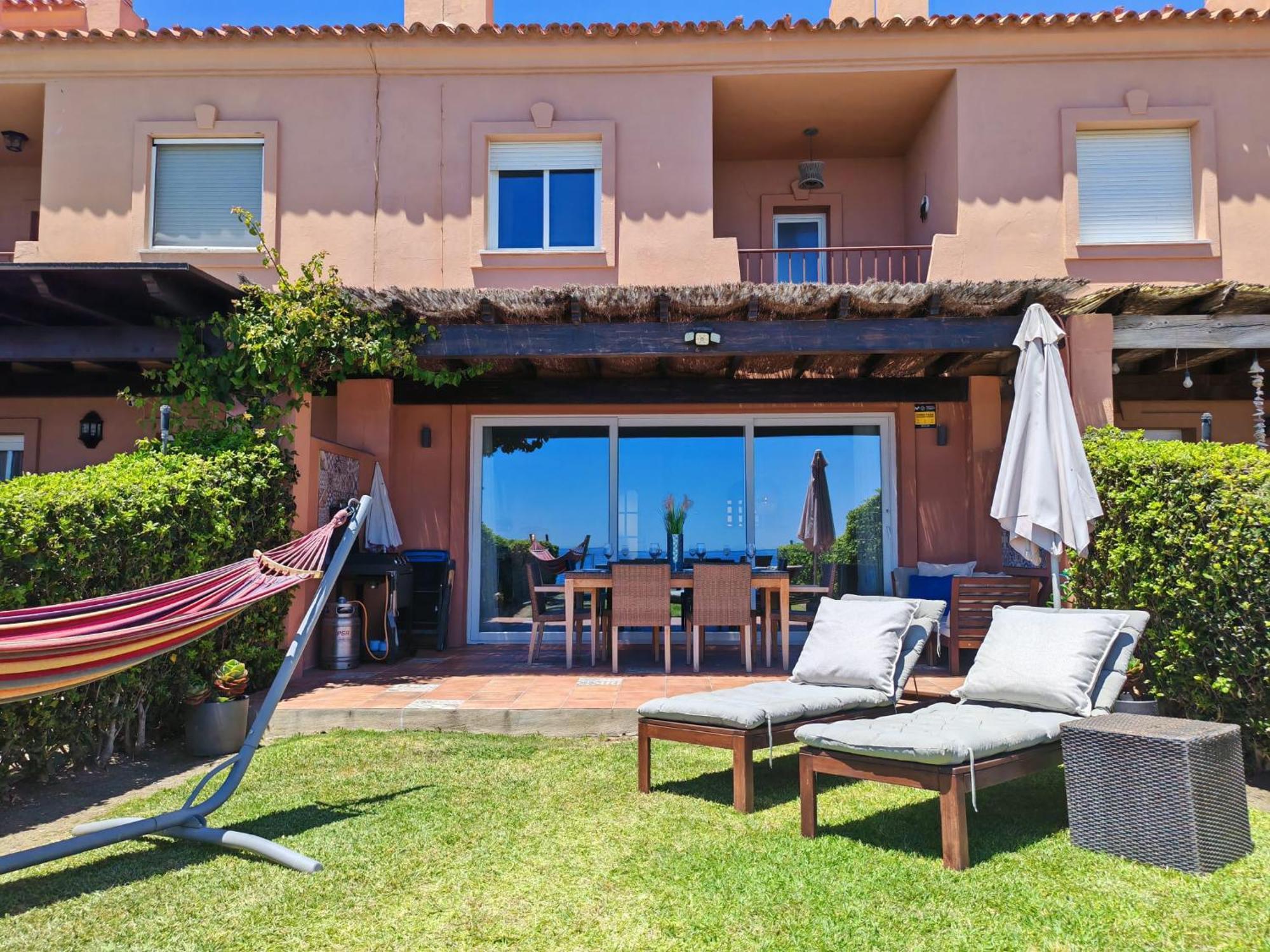 Beachfront Townhouse Estepona Exteriér fotografie