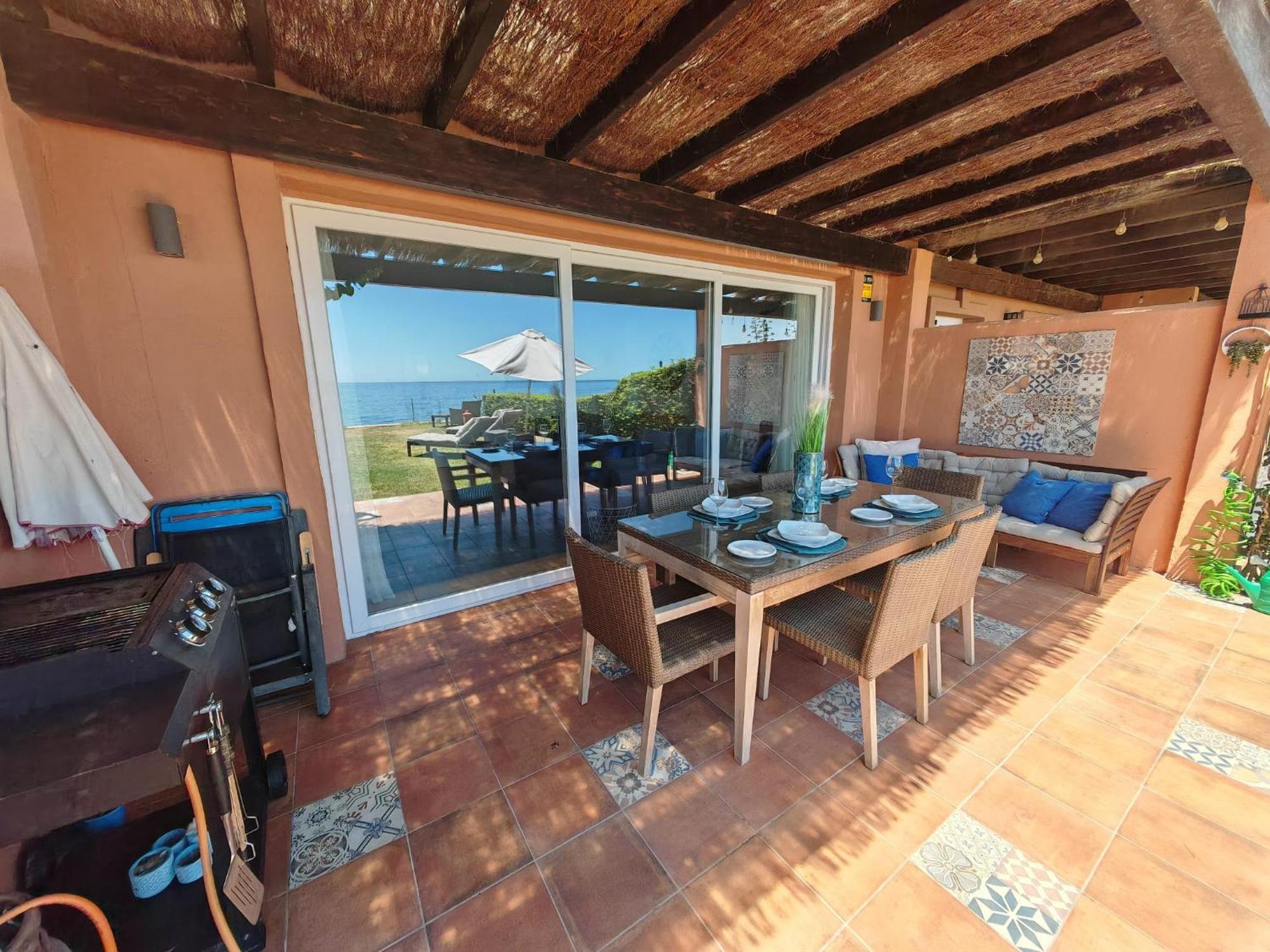 Beachfront Townhouse Estepona Exteriér fotografie